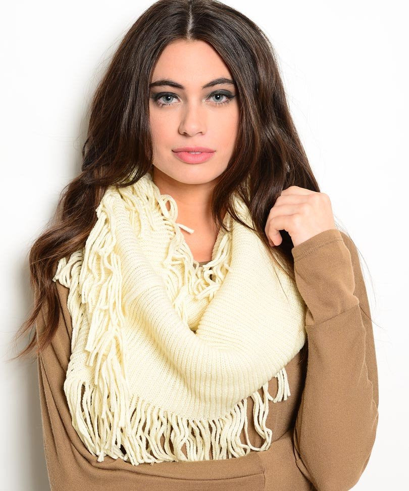 Finge Infinity Scarf in Off White